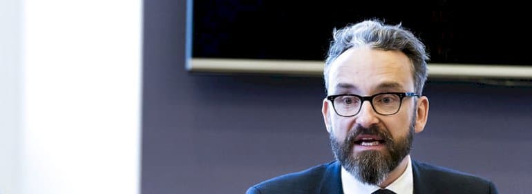 Minister vred over kommuners manglende brandsikkerheds-svar 