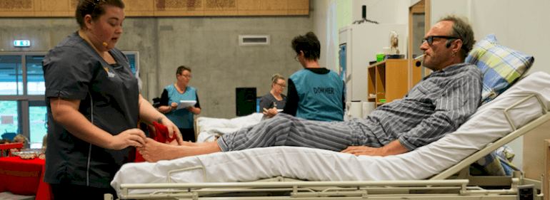 Samfundet skriger på flere sosuassistenter