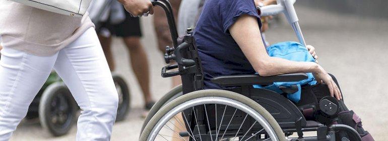 Også Roskildes og Hillerøds ældre handicappede kan nu få ledsager