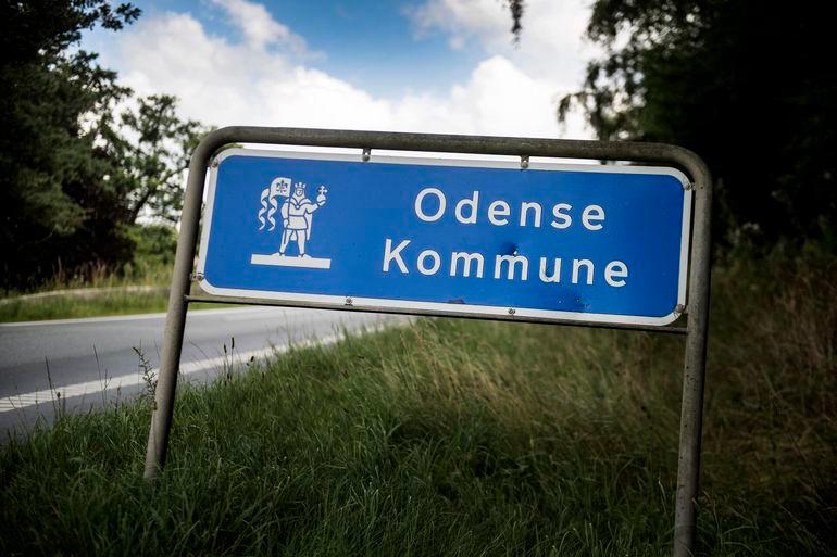Odense er nysgerrige på tiltag mod slægtsbaseret kriminalitet i Aarhus